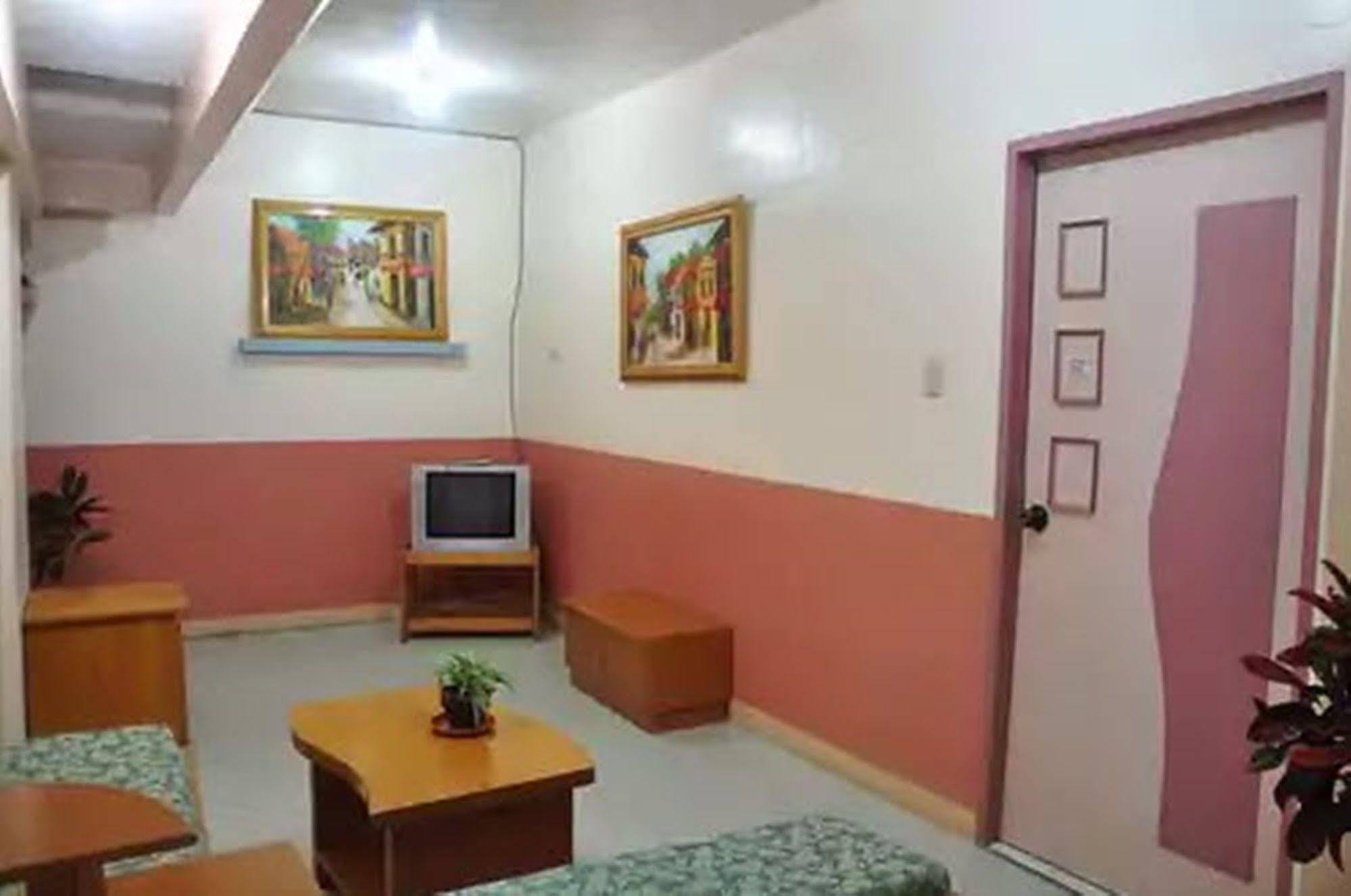 Apartelle De Francesca Puerto Galera Ngoại thất bức ảnh
